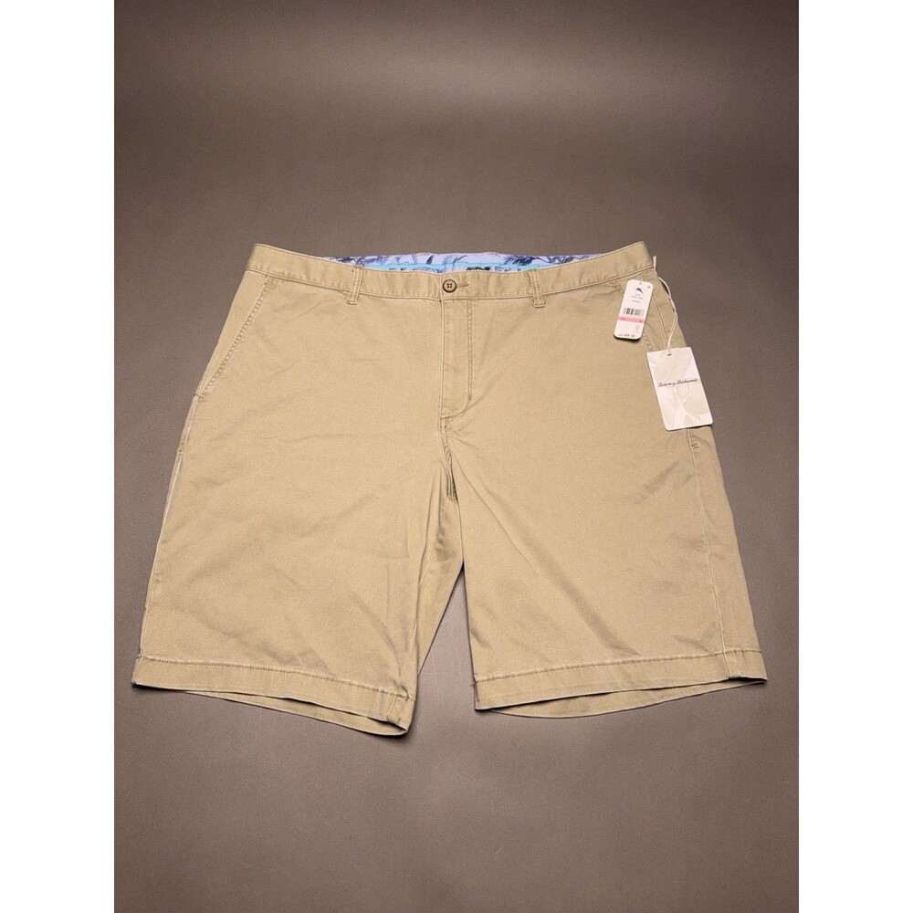 NWT Tommy Bahama Boracay Beige Chino Shorts Men’s Size 40